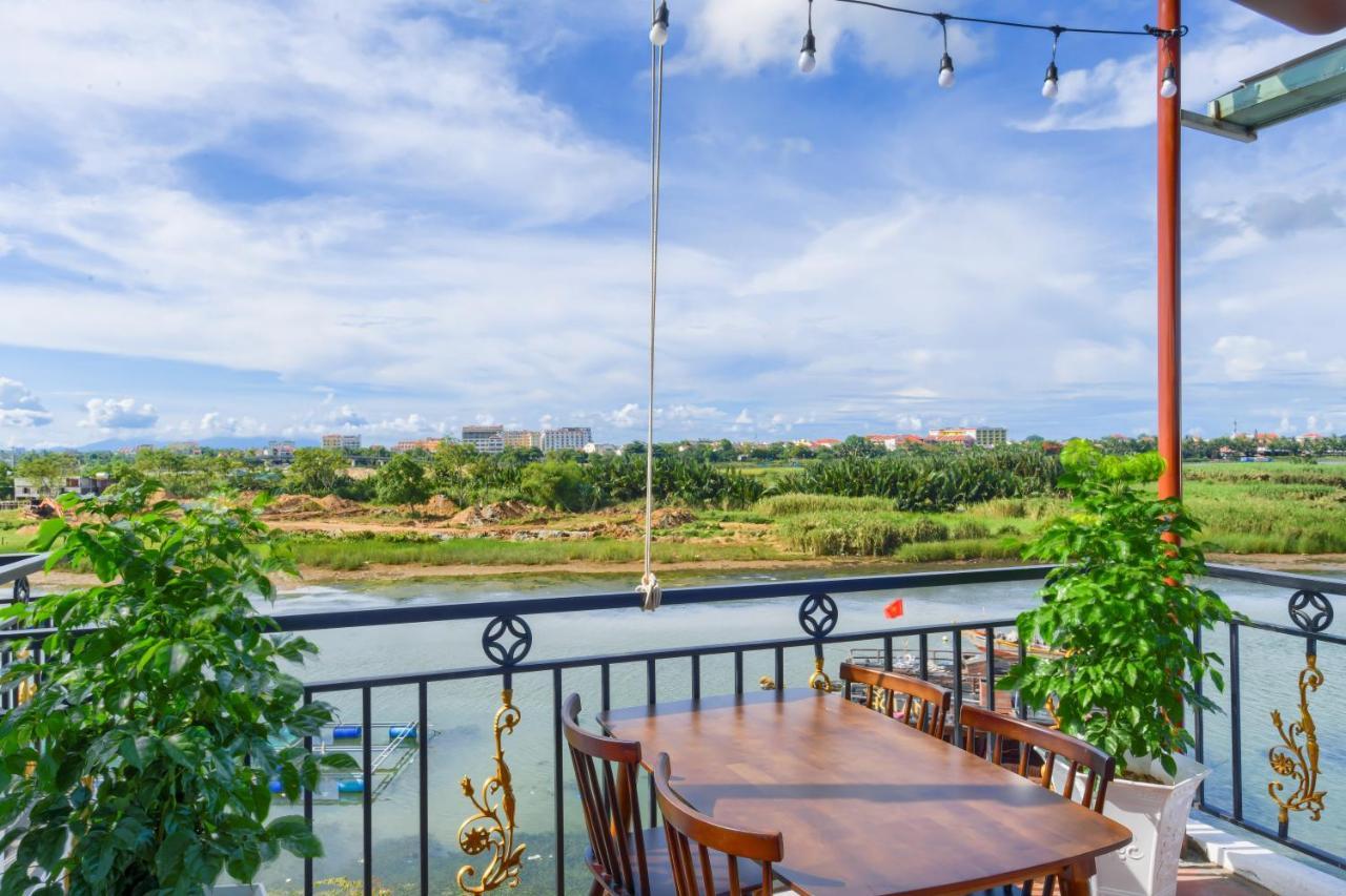 Gio Chieu Homestay - Riverside & Swimming Pool Hoi An Esterno foto